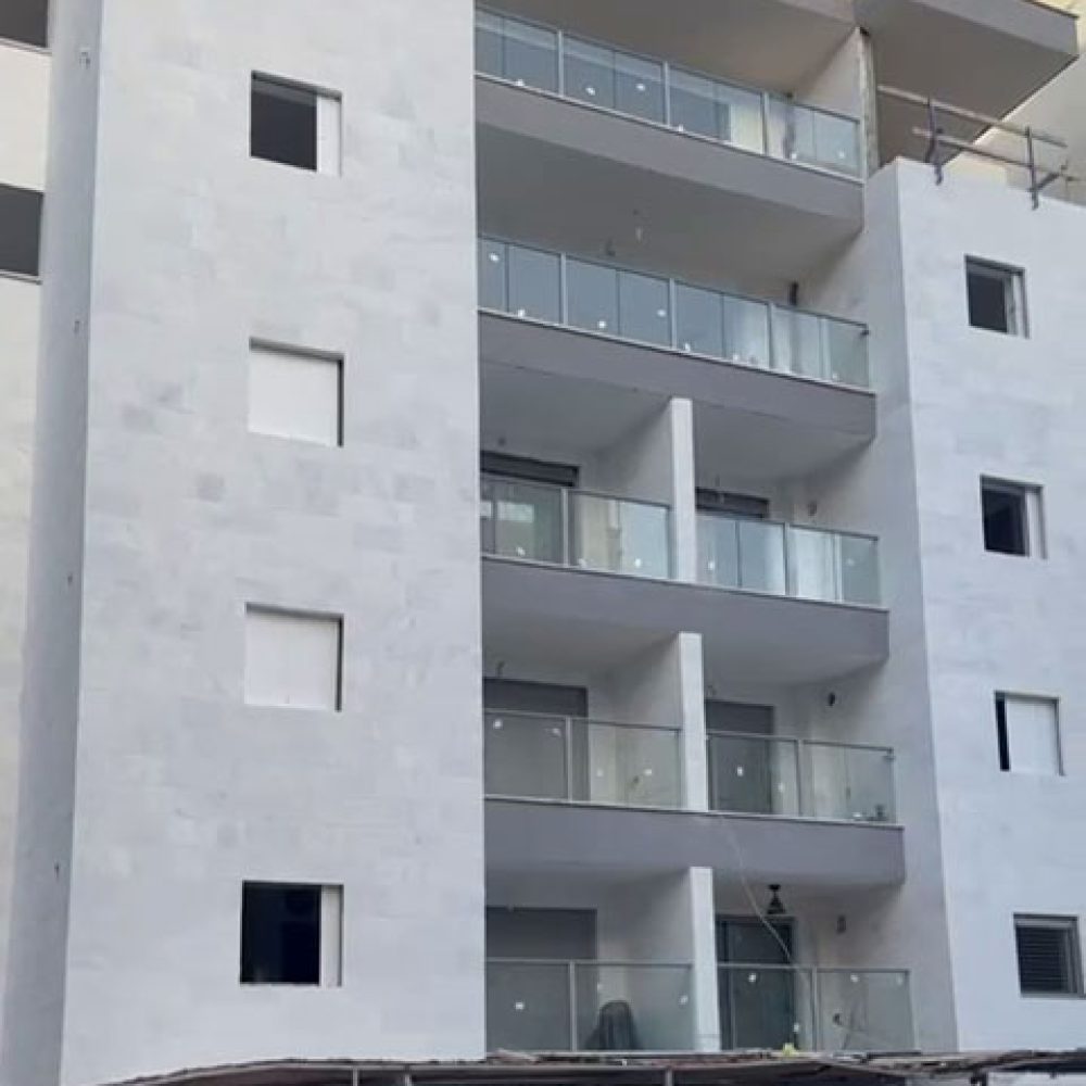 הצנחנים, הוד השרון (3)