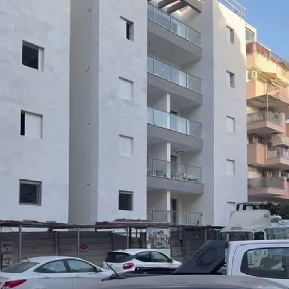 הצנחנים, הוד השרון (5)