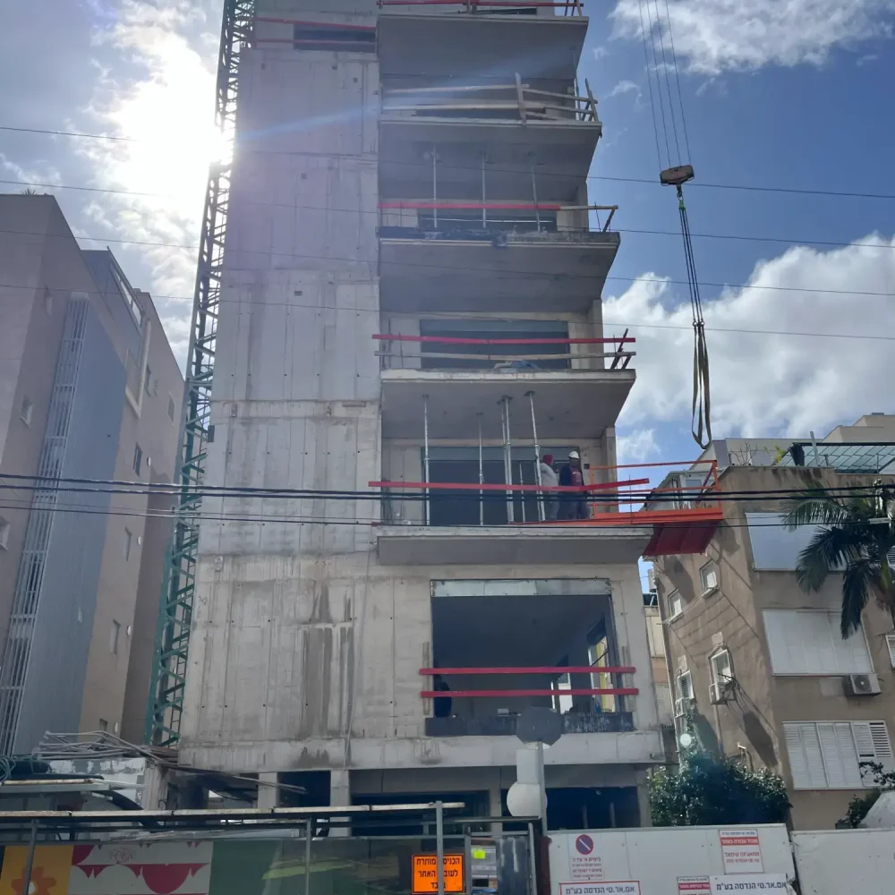 זבוטינסקי 6, גבעתיים (3)