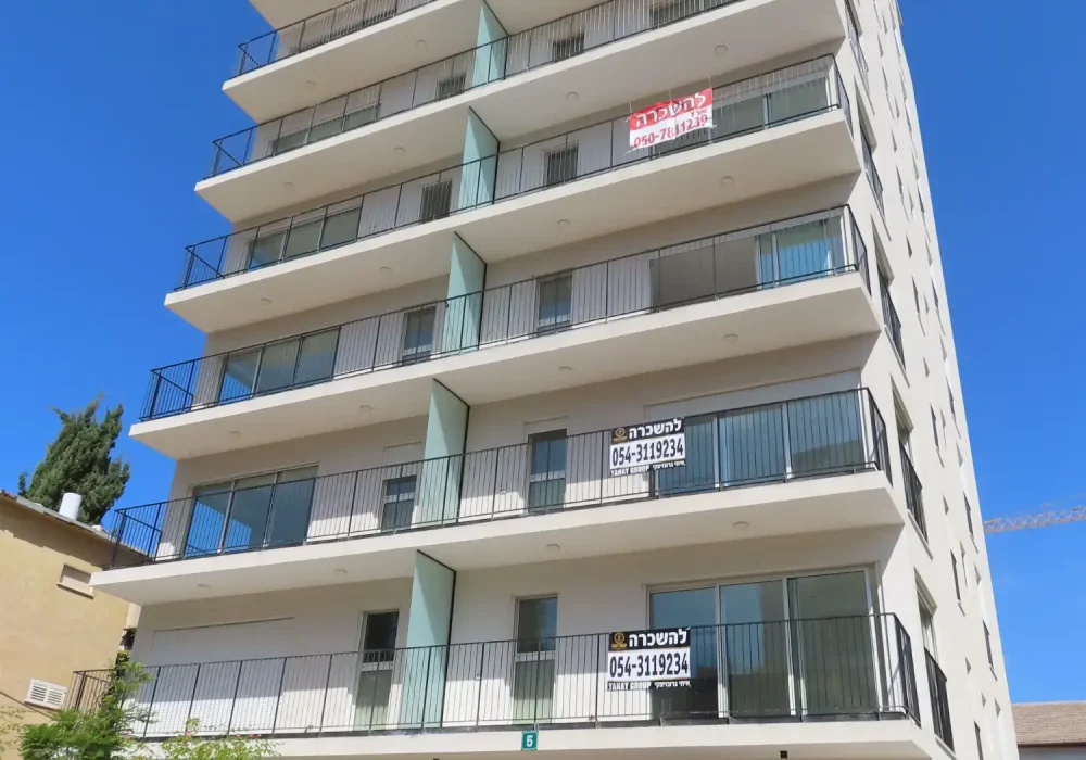 חצור 5, רמת גן (2)